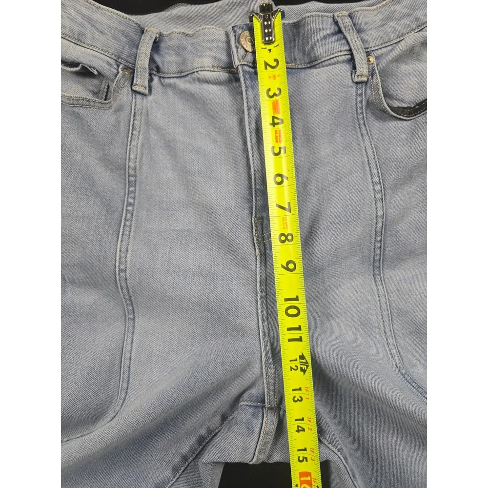 LuLaRoe Womens Size 36 Light Wash Front Seam Straight Leg Elastic Waist Jeans